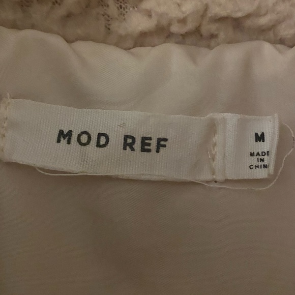 Sherpa zip up modern reformation jacket - Picture 4 of 7